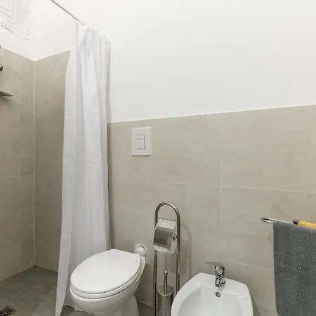 Casa 60 奥斯图尼